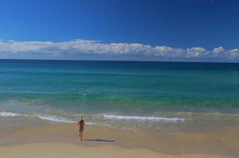 Acacia Kingscliff Town Holiday Apartment - Go Out 3