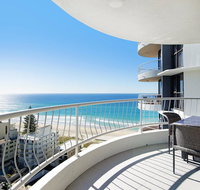 Acapulco 2 Bed Ocean View Surfers Paradise - Pubs and Clubs