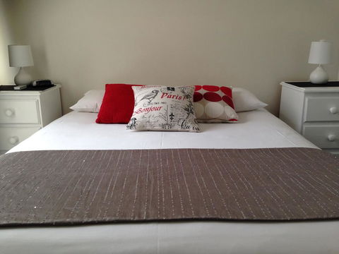 Accommodation Portland Victoria - Pubs and Clubs 2