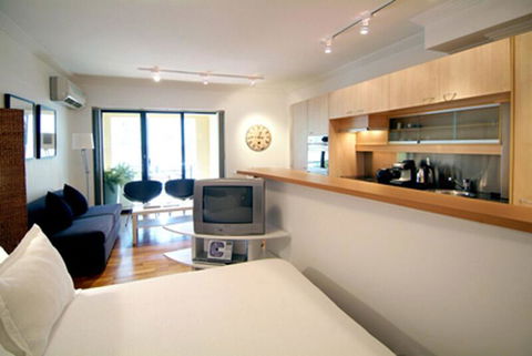 Accommodation Sydney Potts Point Studio Apartment With Balcony - Pubs and Clubs 3