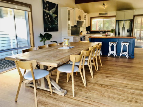 Acqua Dolce Beach House - Pubs and Clubs 1