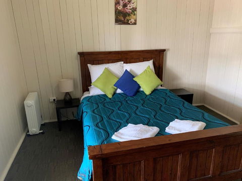 Exchange Hotel Toogoolawah - Pubs and Clubs 3