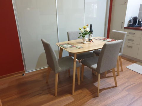 Equestrian Farm Stay - Pubs and Clubs 1