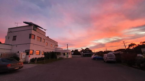 Fish Creek Hotel - Pubs and Clubs 0