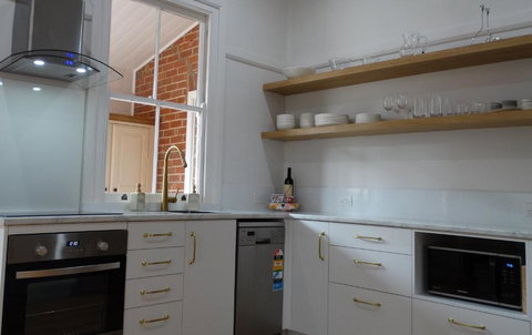 Fitzroy Lodge Cowra - Pubs and Clubs 2