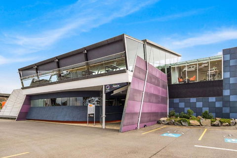 Foreshore Hotel - Pubs and Clubs 1