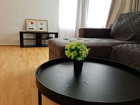 Four Bedroom House With Free Parking On Site - Pubs and Clubs 4