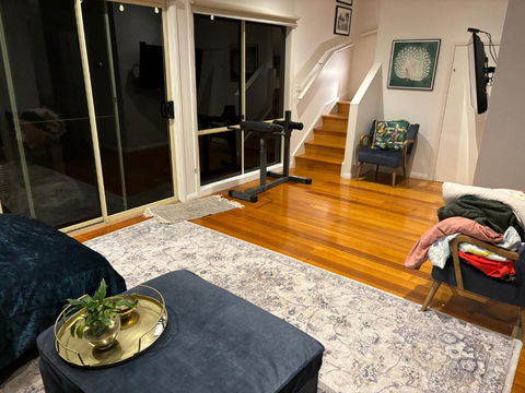 Gateway To The Peninsula - Pubs and Clubs 3