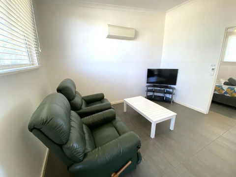 Getaway Villas Unit 381 - Pubs and Clubs 3