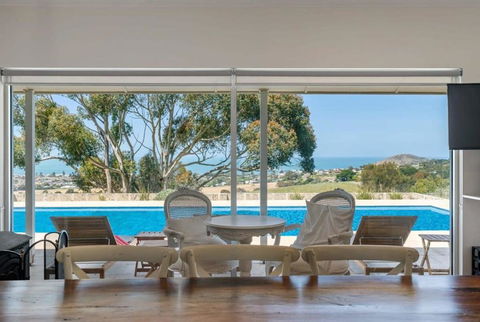 Glenbeigh 28 Ferrier Dve Waitpinga-No Linen Included - Pubs and Clubs 2