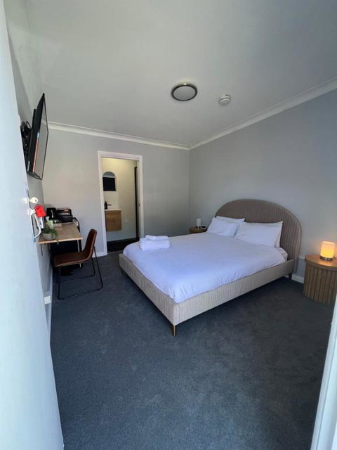 Gold Reef Adelong - Pubs and Clubs 4
