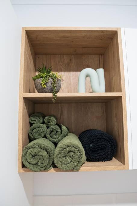 Goldfields Hideaway - Pubs and Clubs 1