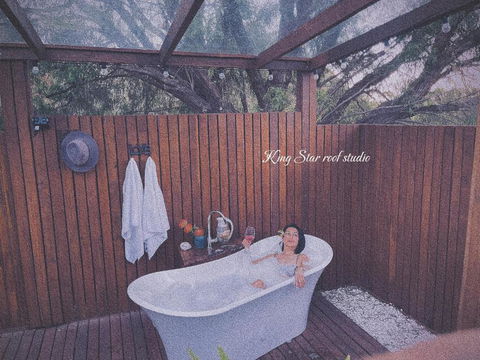 Grape Juice Retreat Rustic Romantic Gateway 5mins To Beaches & Town - Pubs and Clubs 0