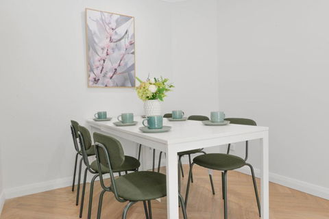 Great Location! Darling Harbour Superb 2BR Apt - Pubs and Clubs 1