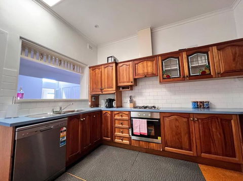 Group House With Views Of The Salt Pool And Spa - Pubs and Clubs 1