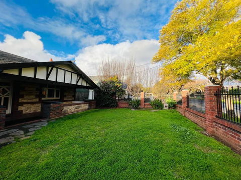 Group House With Views Of The Salt Pool And Spa - Pubs and Clubs 3