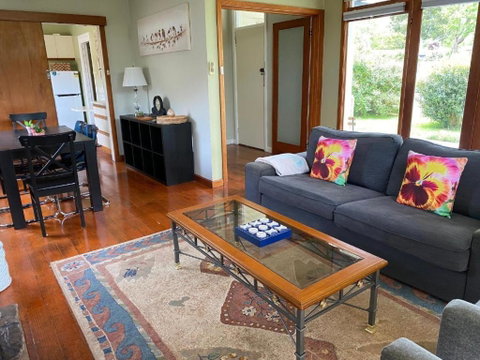 Growse House 1BR - Pubs and Clubs 4