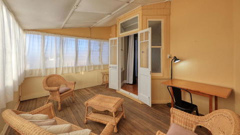 Hotel Corones - Pubs and Clubs 1