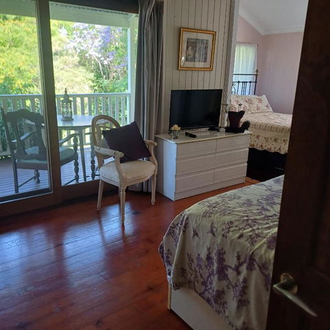 Homestead BnB - Go Out 0