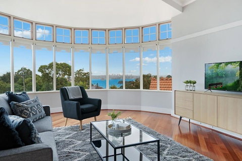 Huge Harbour View Apartment In Historic Home - Go Out 0