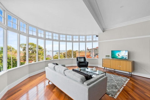 Huge Harbour View Apartment In Historic Home - Go Out 1