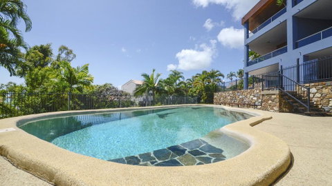 Airlie Harbour Apartment - Airlie Beach - Go Out 2