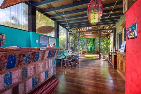 Albany Bali Style Accommodation - Pubs and Clubs 2