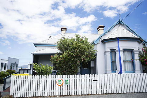 Albany Bayview Lodge YHA - Pubs and Clubs 2
