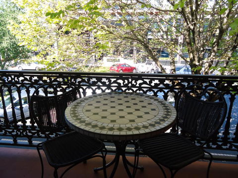 Albury Regent Motel - Pubs and Clubs 3