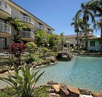 Allamanda Retreat 37 - Pubs and Clubs
