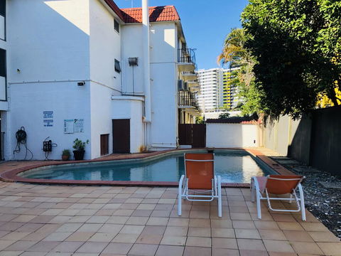 Alloggio Hamilton Brisbane Airport Newly Renovated - Pubs and Clubs 3