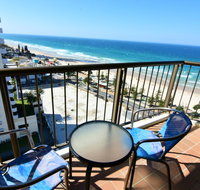 Aloha Surfers Paradise - Pubs and Clubs