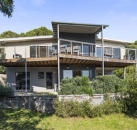 Amaroo - Pubs and Clubs