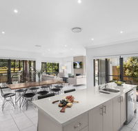 Amaroo Lodge - Pubs and Clubs