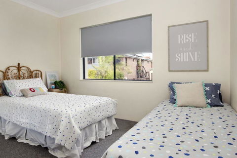 Anchored At South West Rocks - Pubs and Clubs 1