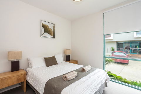 Anglesea River Apartments - Apartment 22 - Pubs and Clubs 2