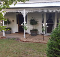 annadale house - Pubs and Clubs