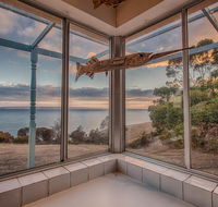 Antechamber Bay Retreats - Pubs and Clubs