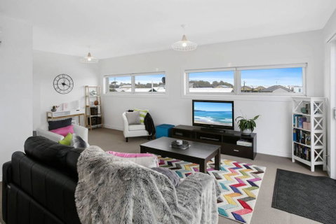 APOLLO 13 PENTHOUSE - Free Wifi & Huge Terrace! - Pubs and Clubs 1