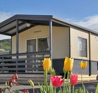 Apollo Bay Holiday Park - Pubs and Clubs
