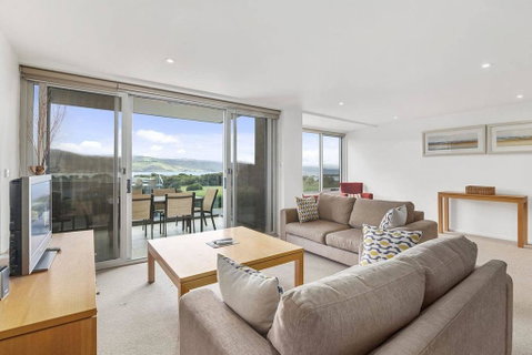 APOLLO BLUE 6 - Modern Waterfront Apartment - Go Out 0