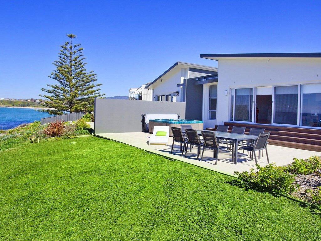 Kiama Downs NSW Pubs and Clubs