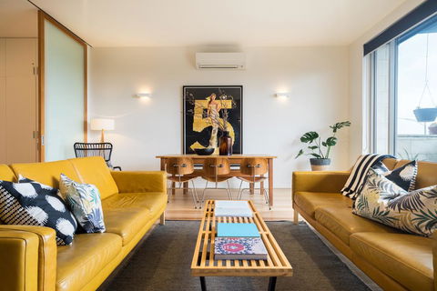 Aquabelle Apartments - Pubs and Clubs 1