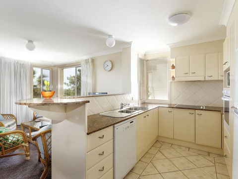 Aquarius Apartment 9 - Pubs and Clubs 2