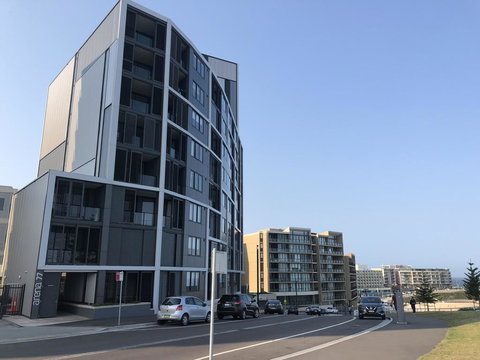 Arena On The Beach - Go Out 1