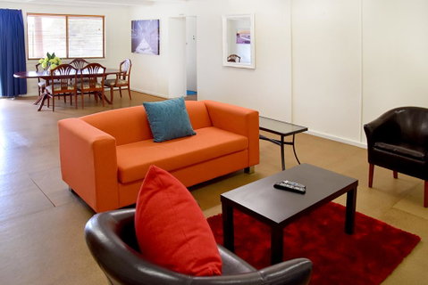 Armidale Motel - Pubs and Clubs 1