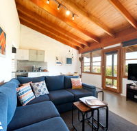 Art at Linden Gate - Pubs and Clubs