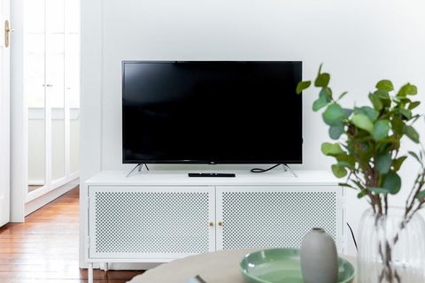 Art Deco Nook Around The Corner From Oxford St - Pubs and Clubs 1