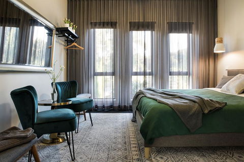 Arya - Pubs and Clubs 3