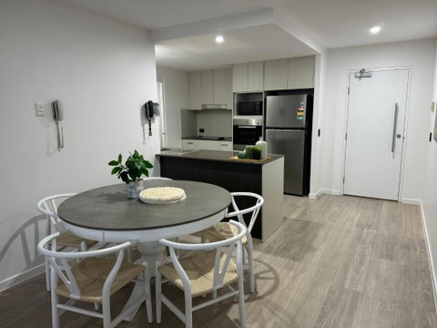 Luxury Spacious Apartment - Go Out 2